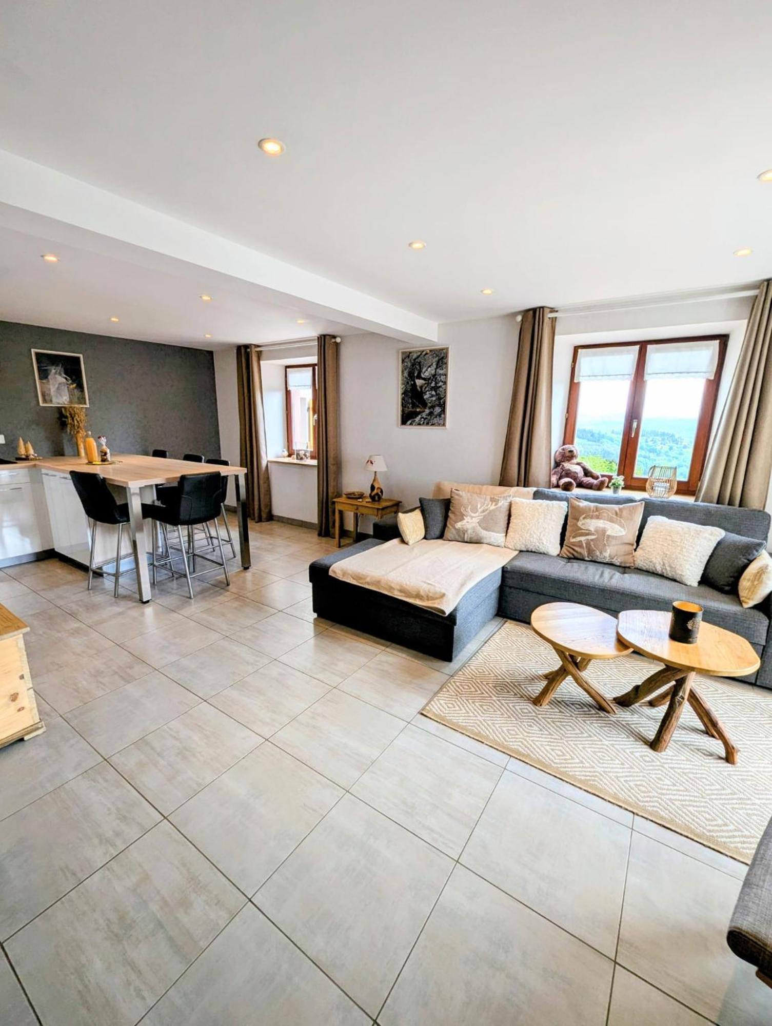 Aux Balcons De La Vallee Soultzeren エクステリア 写真
